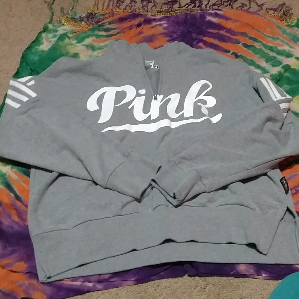 PINK Sweatshirt